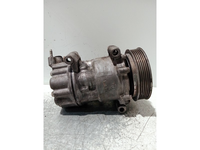 Recambio de compresor aire acondicionado para peugeot 308 referencia OEM IAM 9659875780  