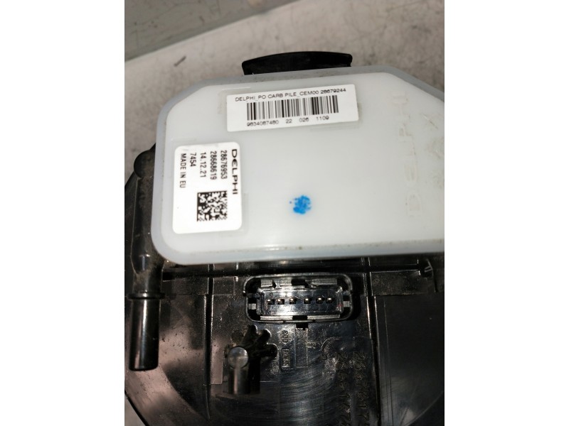 Recambio de bomba combustible para peugeot 308 referencia OEM IAM 28676953 28668619 9834087480