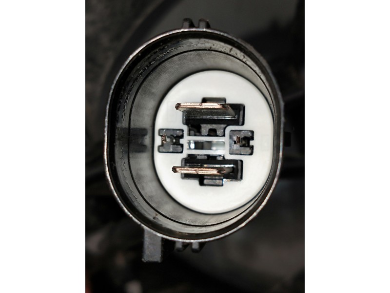 Recambio de electroventilador para peugeot 308 referencia OEM IAM 9836490780  