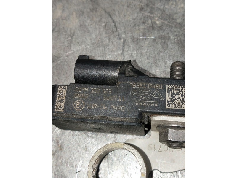 Recambio de modulo electronico para peugeot 308 referencia OEM IAM 9838135480 0199300523 