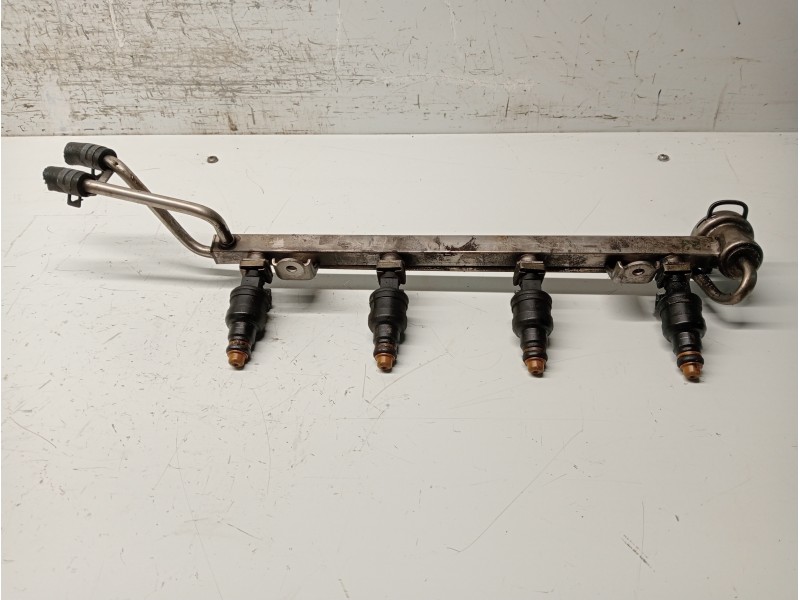 Recambio de rampa inyectora para audi a3 (8l) referencia OEM IAM   