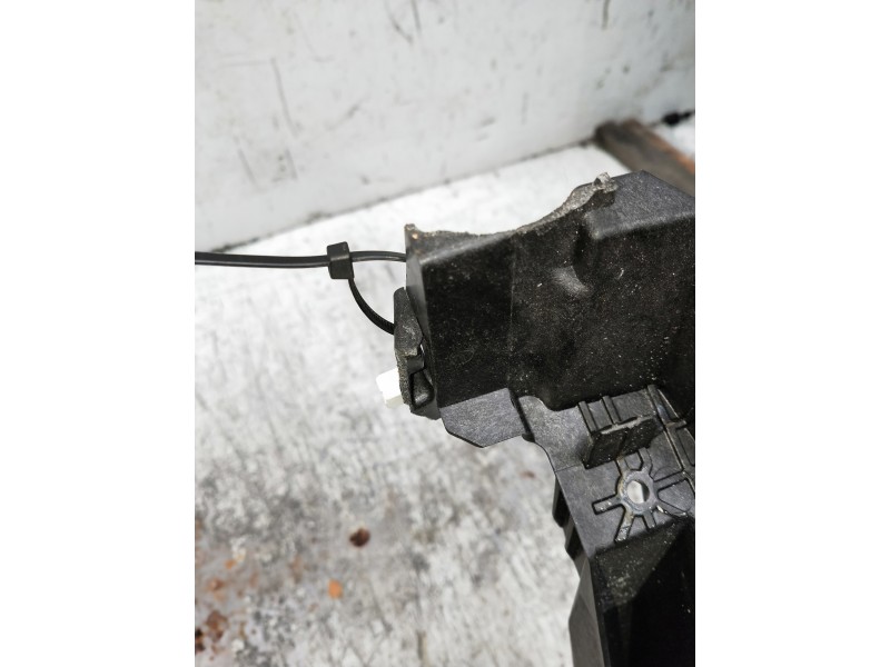 Recambio de kit airbag para peugeot 308 referencia OEM IAM 9850344180 680011000 OJO VER FOTOS DOS TRES PATILLAS ROTAS