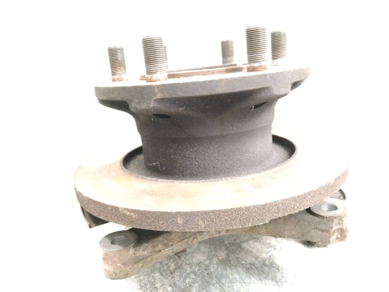 Recambio de mangueta delantera izquierda para iveco daily combi referencia OEM IAM   