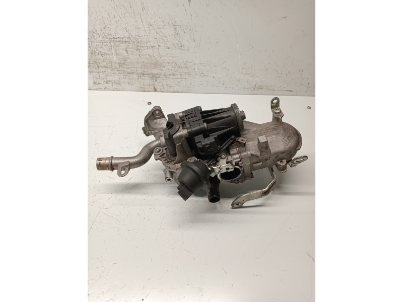 Recambio de valvula egr para ford focus lim. (cb8) ambiente referencia OEM IAM 9802194080 70215626 50563908