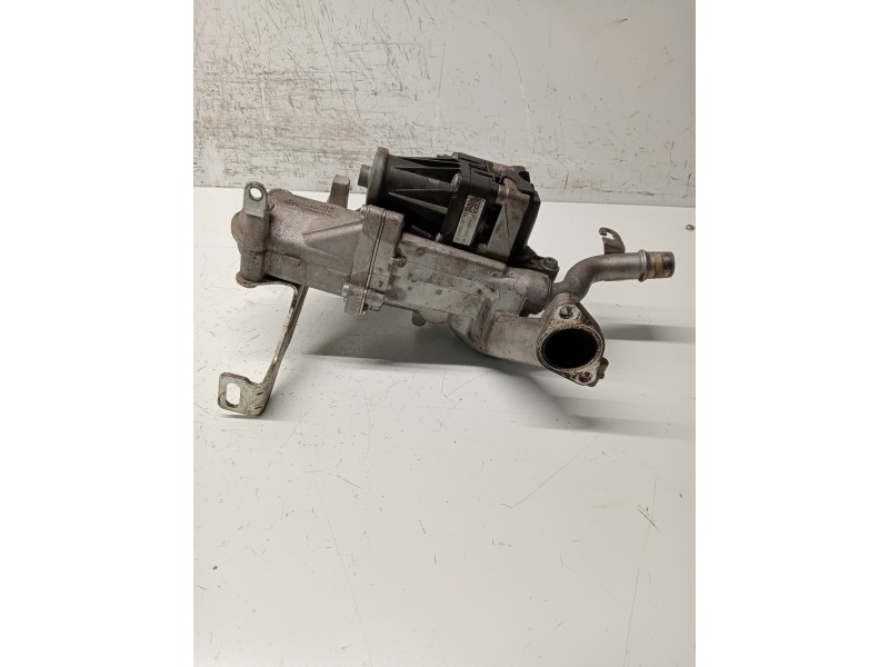 Recambio de valvula egr para ford focus lim. (cb8) ambiente referencia OEM IAM 9802194080 70215626 50563908