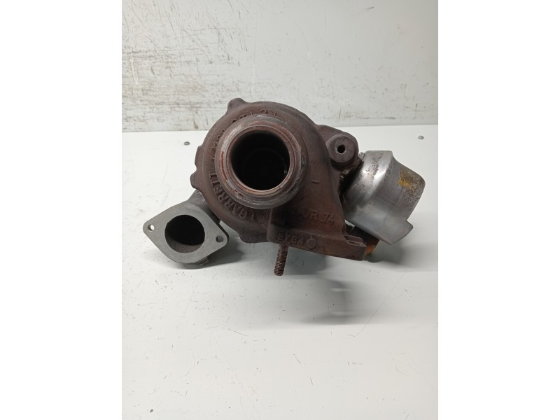 Recambio de turbocompresor para ford focus lim. (cb8) ambiente referencia OEM IAM 9686120680 8062912 