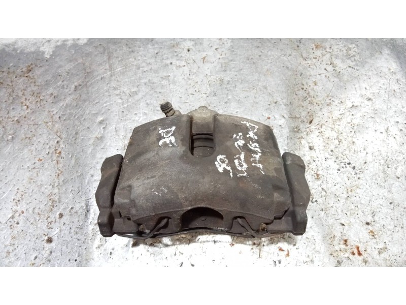 Recambio de pinza freno delantera derecha para volkswagen passat berlina (3c2) highline referencia OEM IAM   