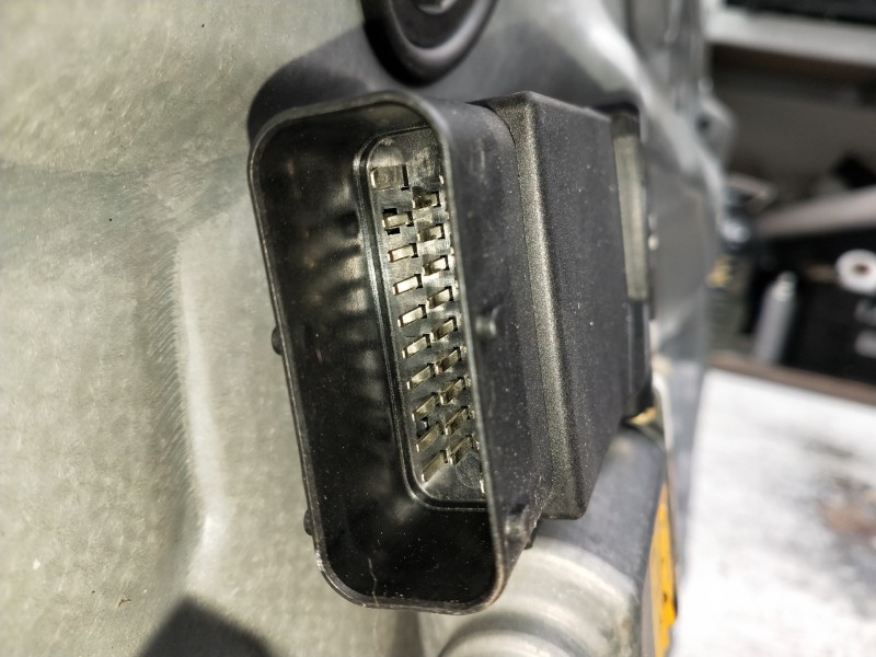 Recambio de elevalunas delantero derecho para volkswagen golf iv berlina (1j1) referencia OEM IAM   