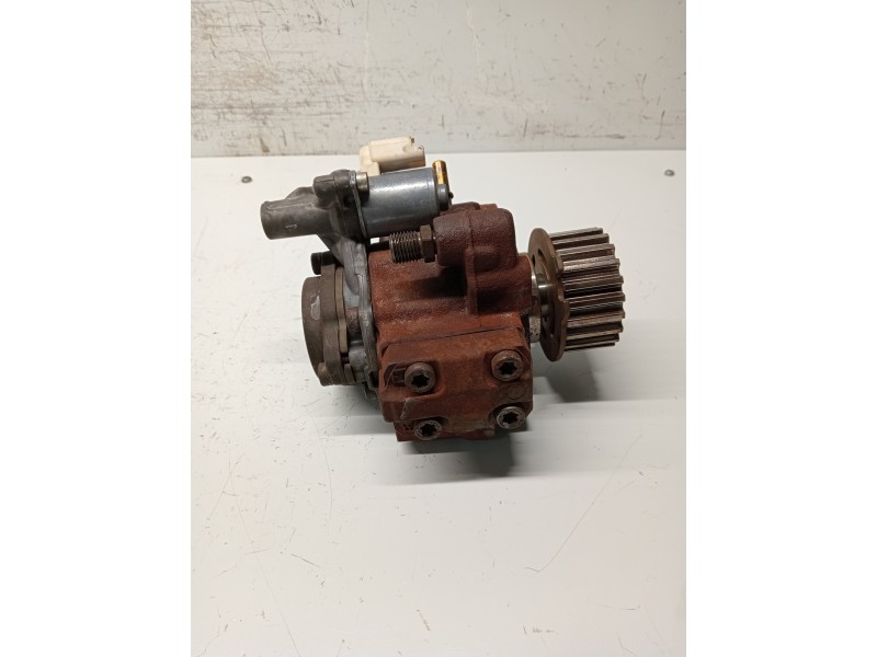 Recambio de bomba inyeccion para ford focus lim. (cb8) ambiente referencia OEM IAM A2C53384062 5WS40893 9676289780