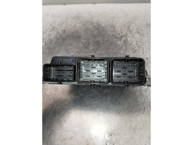 Recambio de centralita motor uce para ford focus lim. (cb8) ambiente referencia OEM IAM BV6112A650EDB S180133060B 