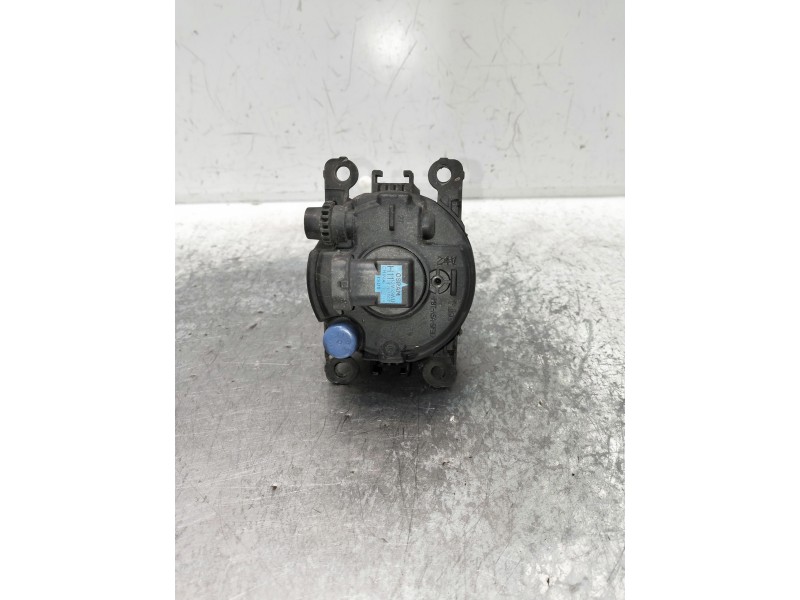 Recambio de faro antiniebla derecho para ford focus lim. (cb8) ambiente referencia OEM IAM 2N1115201AB 89204894 