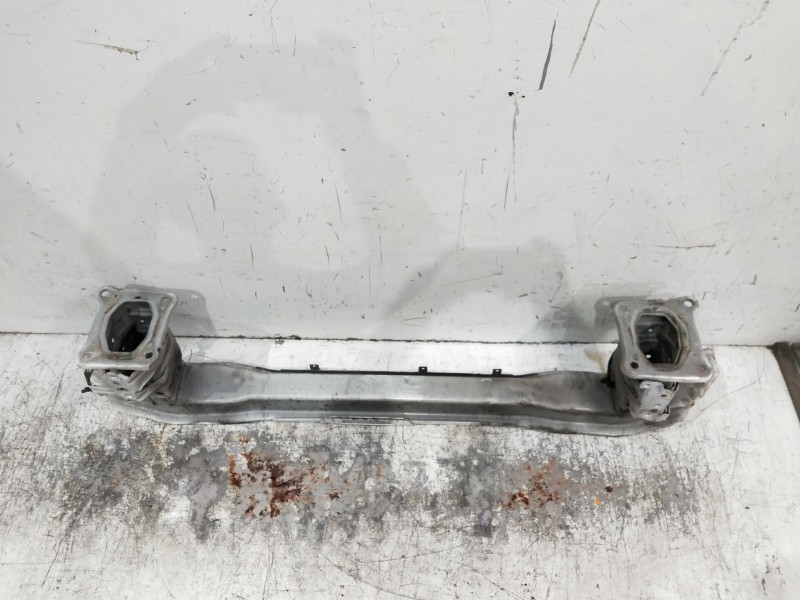 Recambio de refuerzo paragolpes delantero para ford focus lim. (cb8) ambiente referencia OEM IAM   