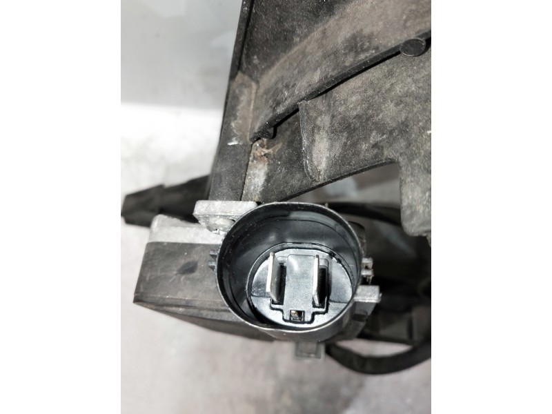 Recambio de electroventilador para ford focus lim. (cb8) ambiente referencia OEM IAM IV618C607ED  