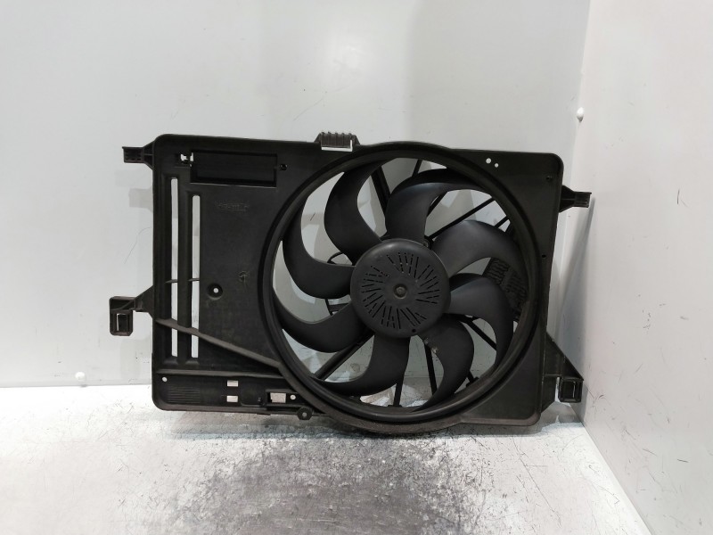 Recambio de electroventilador para ford focus lim. (cb8) ambiente referencia OEM IAM IV618C607ED  