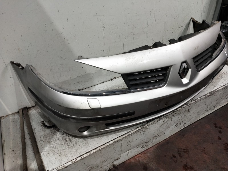 Recambio de paragolpes delantero para renault laguna ii (bg0) referencia OEM IAM   