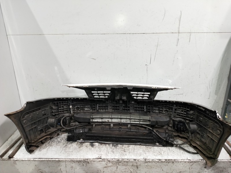 Recambio de paragolpes delantero para renault laguna ii (bg0) referencia OEM IAM   