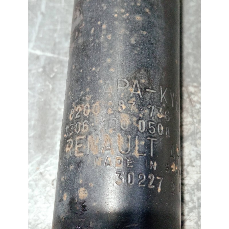 Recambio de amortiguador trasero izquierdo para renault clio ii fase ii (b/cb0) referencia OEM IAM 8200287736 03061000508 