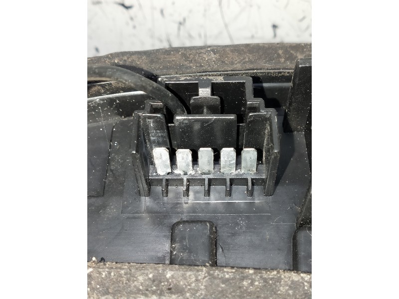 Recambio de piloto trasero derecho para fiat punto berlina (188) referencia OEM IAM   