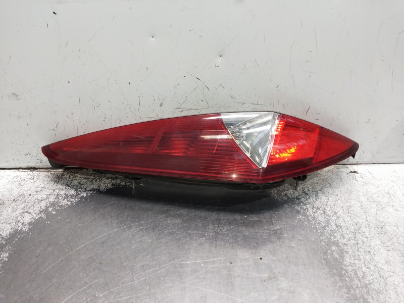 Recambio de piloto trasero izquierdo para fiat punto berlina (188) referencia OEM IAM   