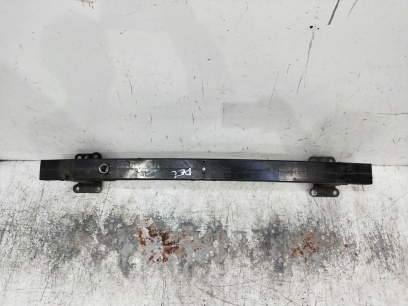 Recambio de refuerzo paragolpes delantero para nissan qashqai (j10) referencia OEM IAM   