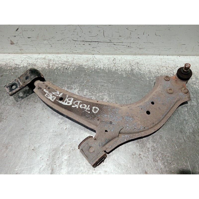Recambio de brazo suspension inferior delantero izquierdo para peugeot 306 berlina 4 puertas (s1) referencia OEM IAM   