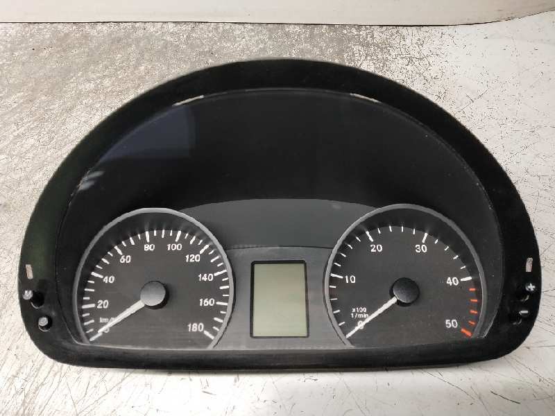 Recambio de cuadro instrumentos para mercedes sprinterii caja cerrada (desde 01.06) 311/315 cdi 4x4 (906.631/633/635/637) refere
