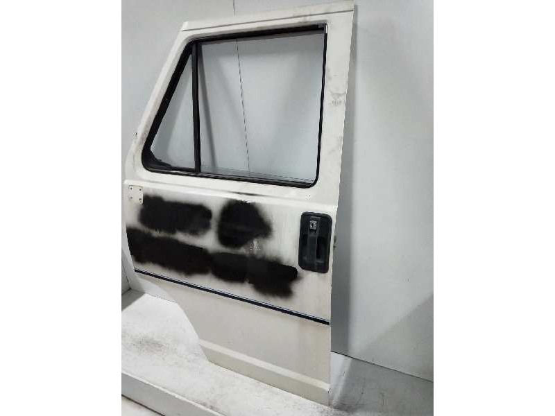 Recambio de puerta delantera izquierda para fiat talento (269) 1.9 diesel referencia OEM IAM    Recambio de puerta delantera izquierda para fiat talento (269) 1.9 diesel referencia OEM IAM