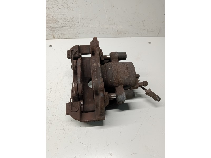 Recambio de pinza freno delantera derecha para ford transit connect referencia OEM IAM   