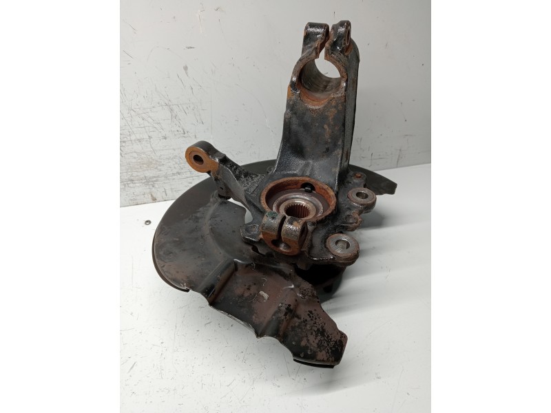 Recambio de mangueta delantera izquierda para ford transit connect referencia OEM IAM   