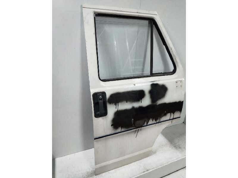 Recambio de puerta delantera derecha para fiat talento (269) 1.9 diesel referencia OEM IAM    Recambio de puerta delantera derecha para fiat talento (269) 1.9 diesel referencia OEM IAM