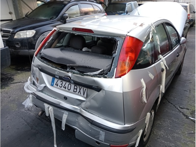 ford focus berlina (cak) del año 2002