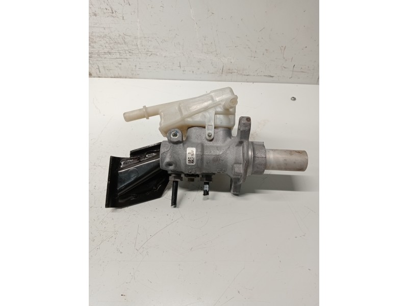 Recambio de bomba freno para ford transit connect referencia OEM IAM DV612140Y  