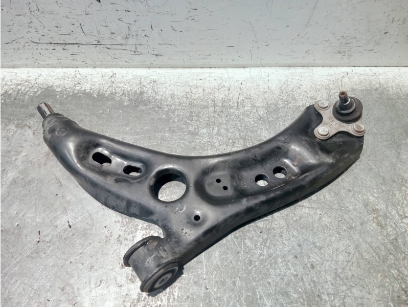Recambio de brazo suspension inferior delantero izquierdo para volkswagen tiguan (5n2) referencia OEM IAM 1K0407165C  