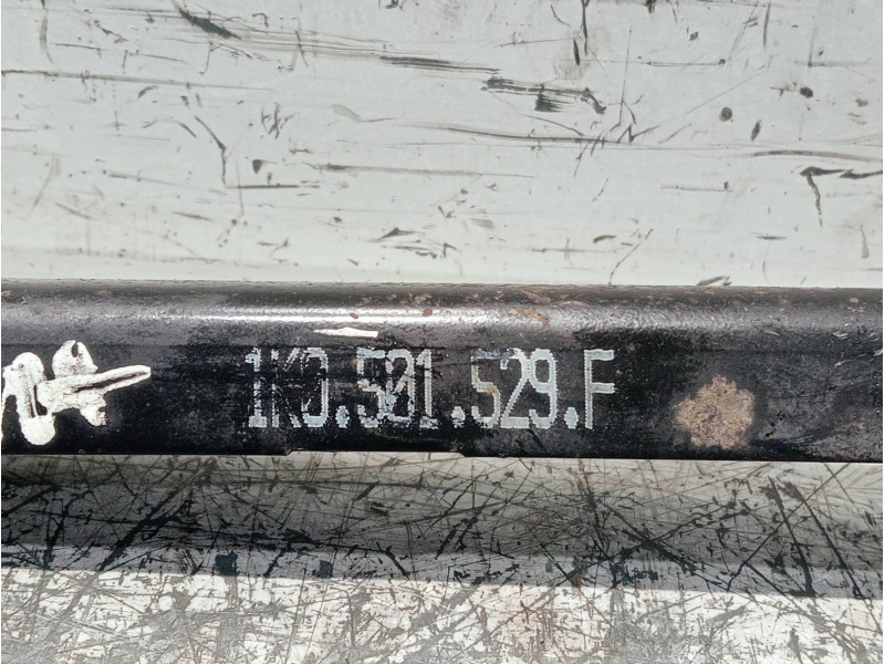 Recambio de brazo suspension superior trasero izquierdo para volkswagen tiguan (5n2) referencia OEM IAM 1K0501529F  