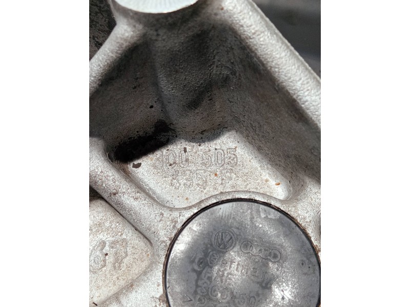 Recambio de mangueta trasera izquierda para volkswagen tiguan (5n2) referencia OEM IAM 3C0505436F  