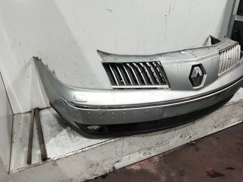 Recambio de paragolpes delantero para renault vel satis (bj0) referencia OEM IAM   