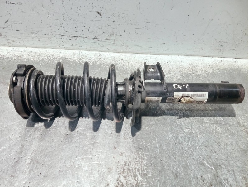 Recambio de amortiguador delantero derecho para volkswagen tiguan (5n2) referencia OEM IAM 5N0412021FM 5N0400054 