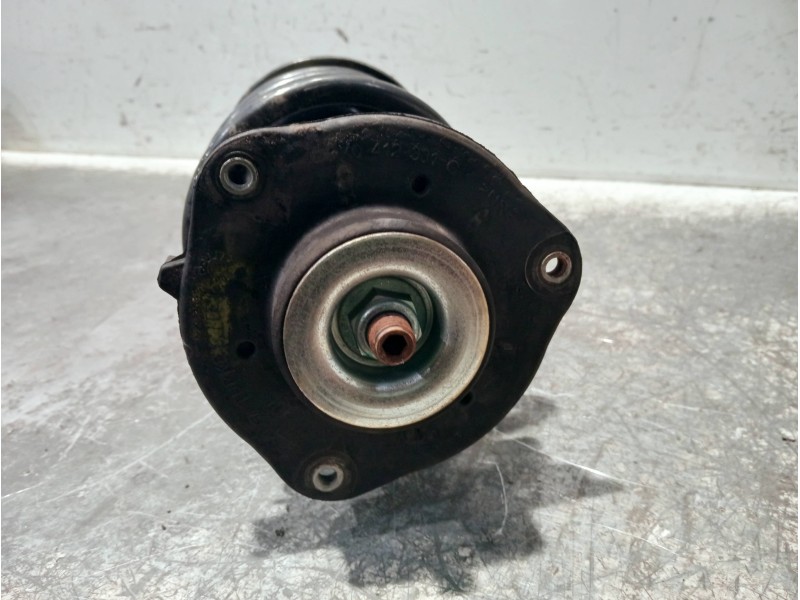 Recambio de amortiguador delantero derecho para volkswagen tiguan (5n2) referencia OEM IAM 5N0412021FM 5N0400054 