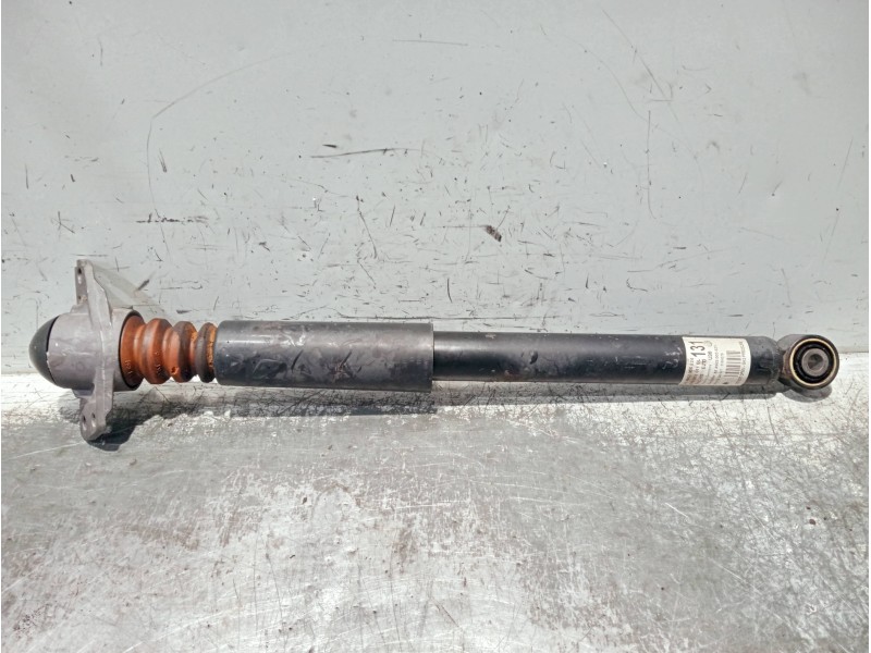 Recambio de amortiguador trasero derecho para volkswagen tiguan (5n2) referencia OEM IAM 5N0512011BL 5N0513049AT 804902005824