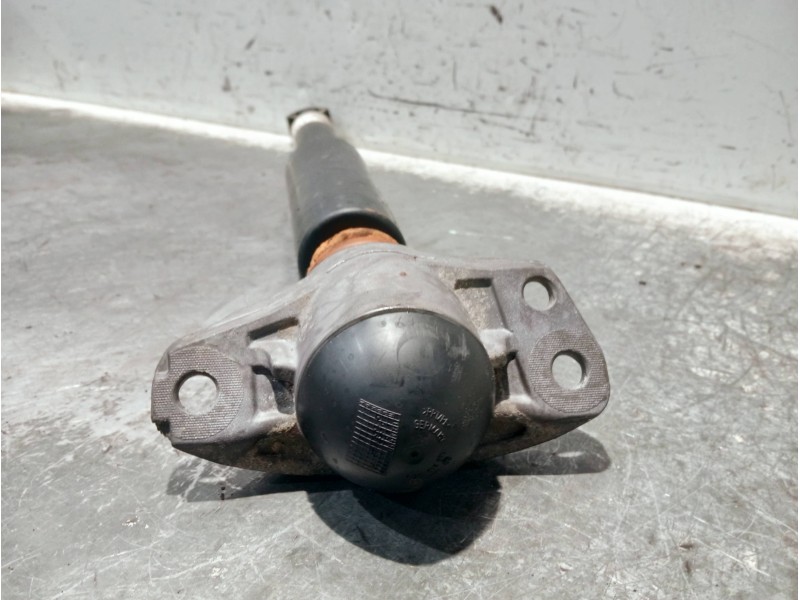 Recambio de amortiguador trasero izquierdo para volkswagen tiguan (5n2) referencia OEM IAM 5N0512011BL 5N0513049AT 804902005824