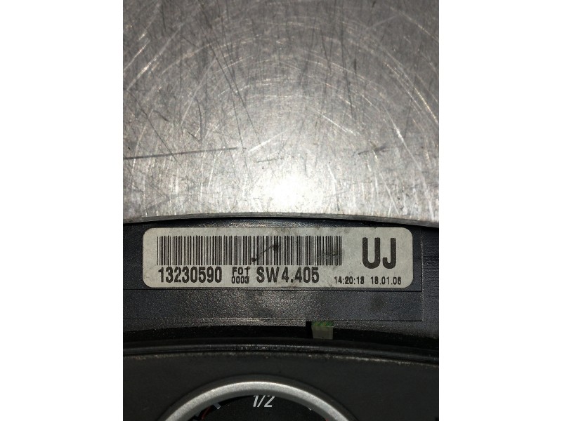 Recambio de cuadro instrumentos para opel astra gtc referencia OEM IAM 13230590 SW4405  Recambio de cuadro instrumentos para opel astra gtc referencia OEM IAM 13230590 SW4405