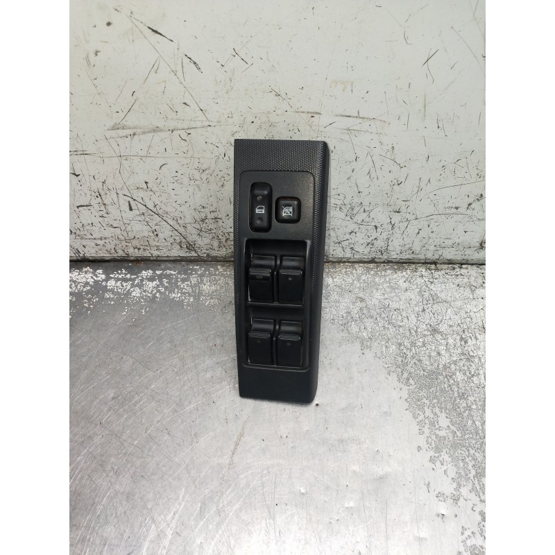 Recambio de mando elevalunas delantero izquierdo para toyota corolla verso (r1) referencia OEM IAM 37073C334A06 848200F030 