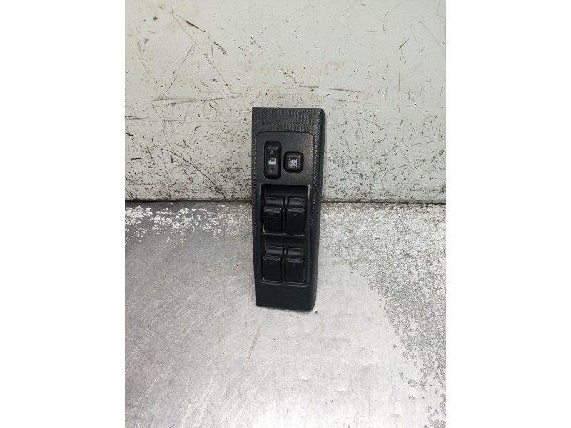 Recambio de mando elevalunas delantero izquierdo para toyota corolla verso (r1) referencia OEM IAM 37073C334A06 848200F030 