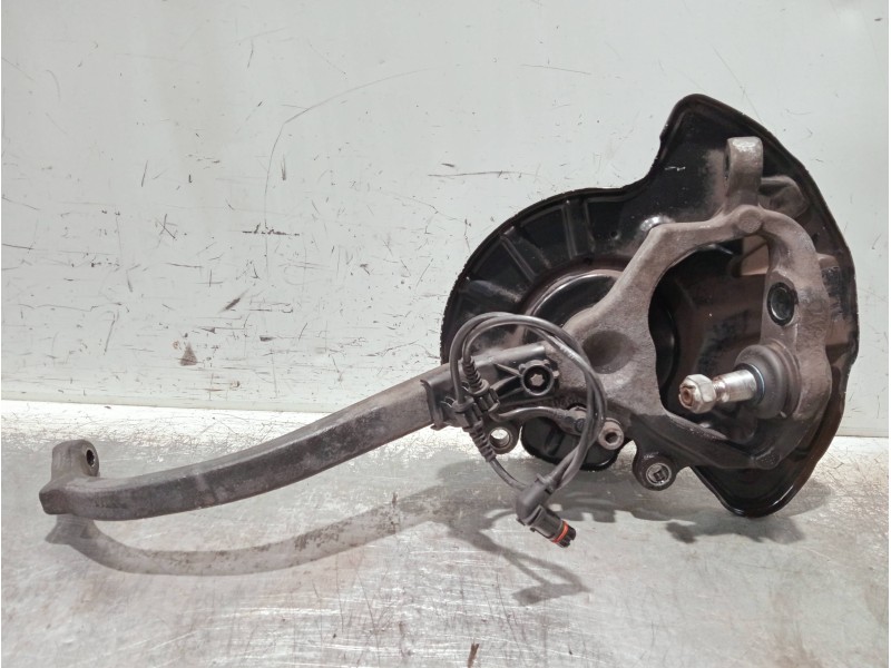 Recambio de mangueta delantera izquierda para mercedes clase cl (w215) coupe referencia OEM IAM 2205460143  