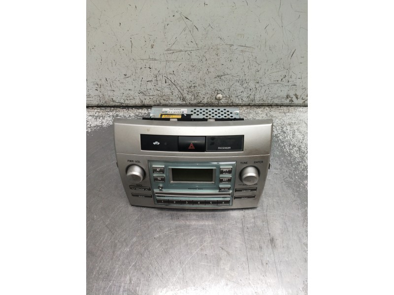 Recambio de sistema audio / radio cd para toyota corolla verso (r1) referencia OEM IAM   