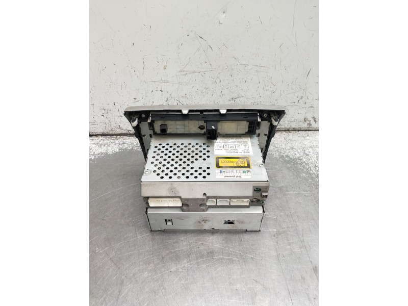Recambio de sistema audio / radio cd para toyota corolla verso (r1) referencia OEM IAM   