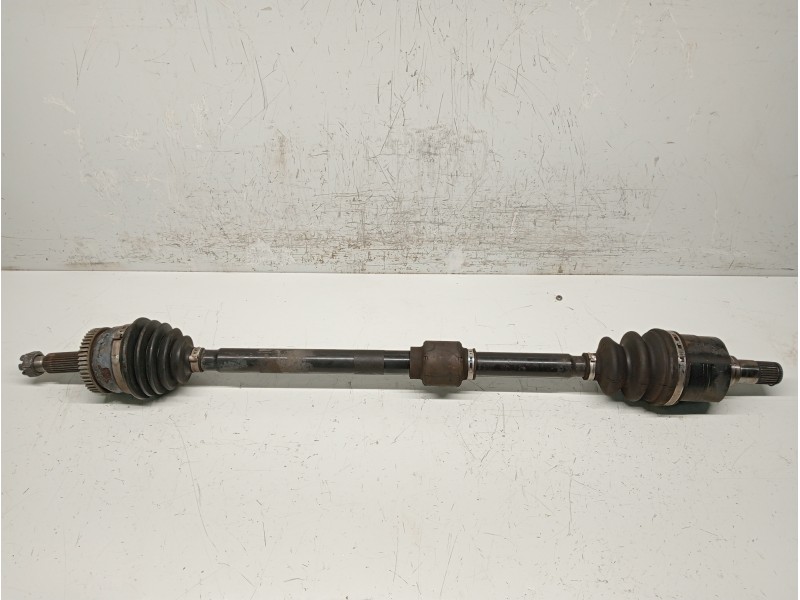 Recambio de transmision delantera derecha para kia carens (un) referencia OEM IAM   