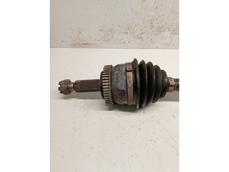 Recambio de transmision delantera derecha para kia carens (un) referencia OEM IAM   