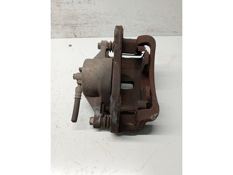 Recambio de pinza freno delantera derecha para kia carens (un) referencia OEM IAM   