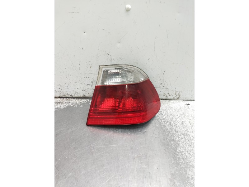 Recambio de piloto trasero derecho para bmw serie 3 berlina (e46) referencia OEM IAM  COMPETENCIA 